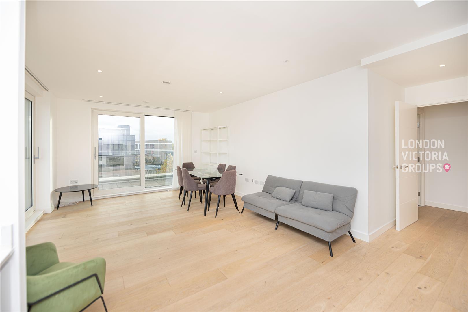 2 bed property in 146 Pentonville Road, London